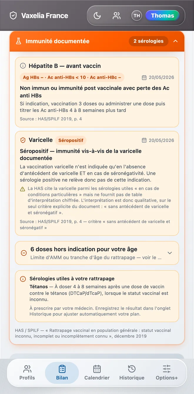 Écran Sérologies de Vaxelia : saisie d'un test d'immunité et comparaison du résultat aux seuils HAS/SPILF, avec le glossaire des termes.